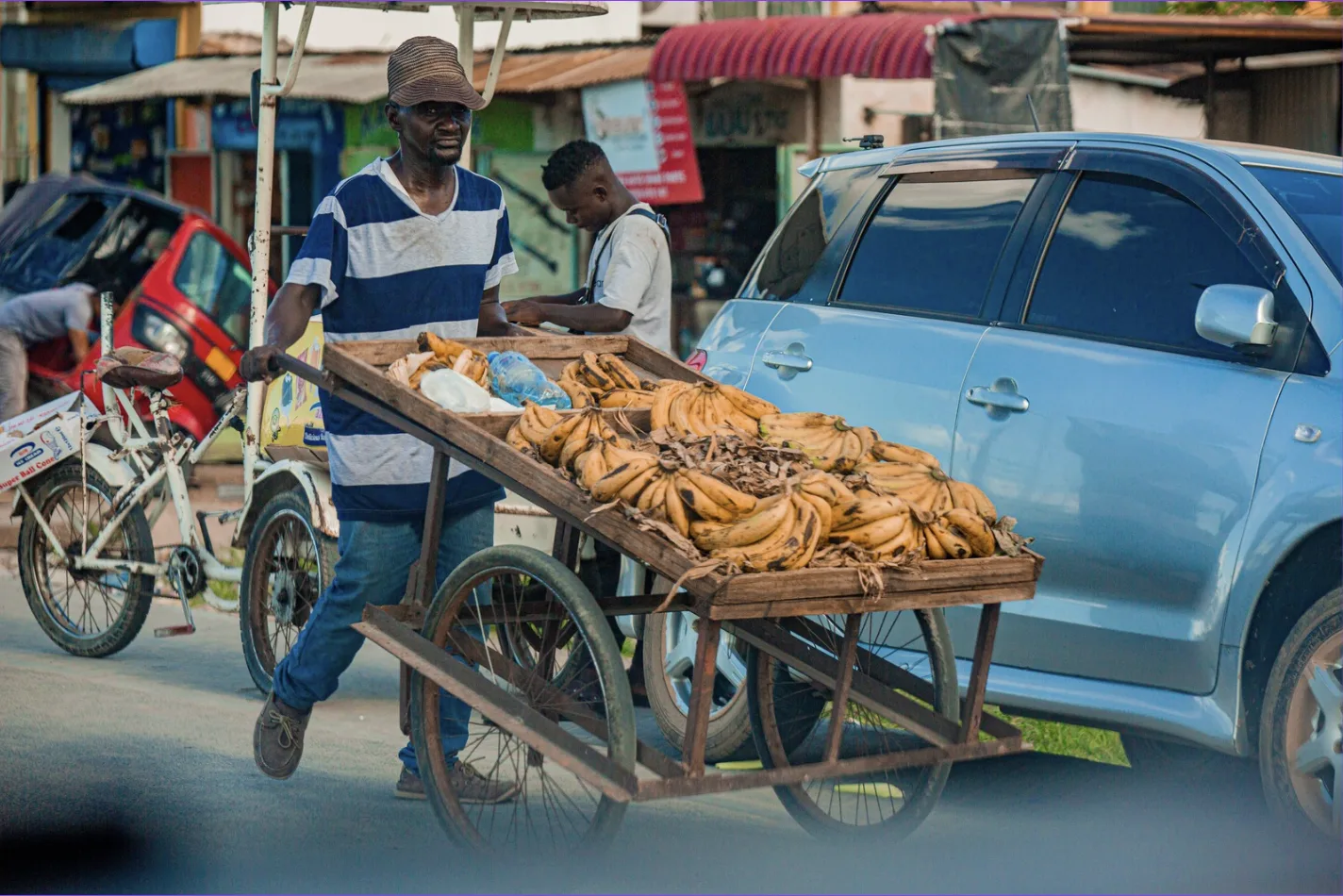 Machinga street vendor, Dar es Salaam